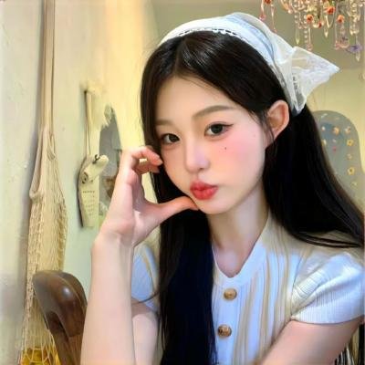 踉跄的女孩
